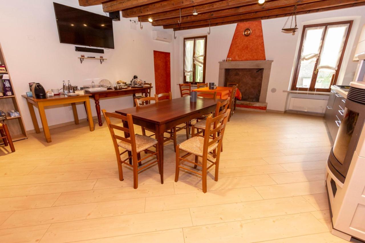 La Colomba B&B Castellaro  Экстерьер фото