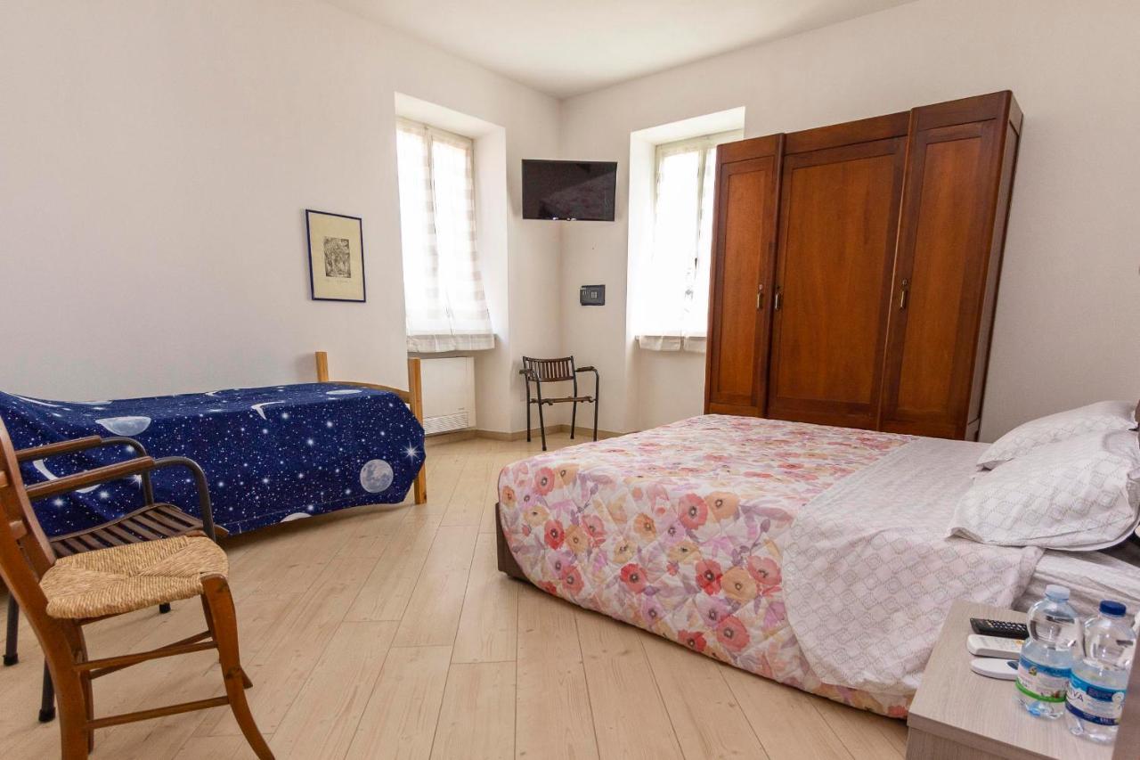 La Colomba B&B Castellaro  Экстерьер фото