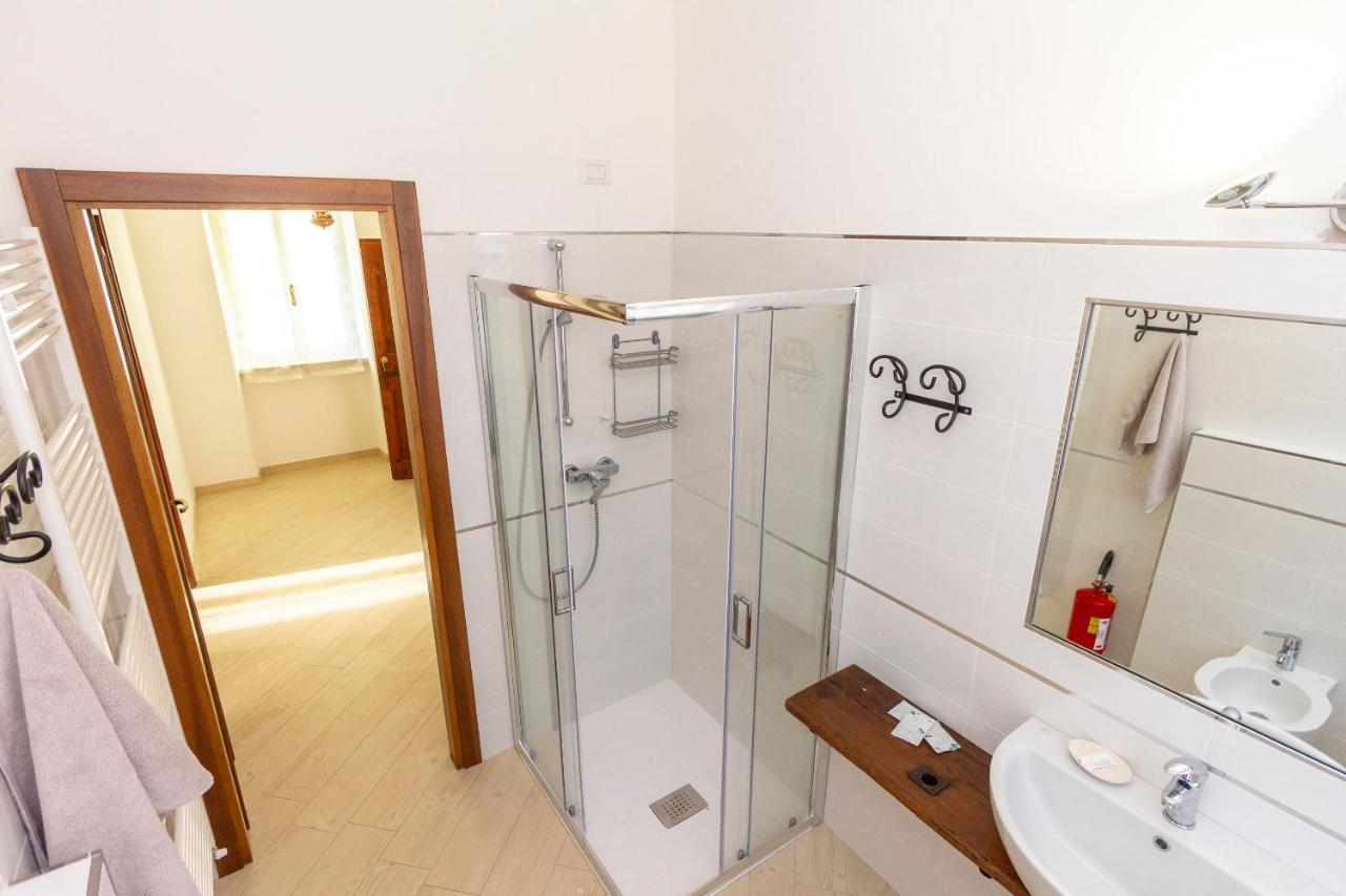La Colomba B&B Castellaro  Экстерьер фото