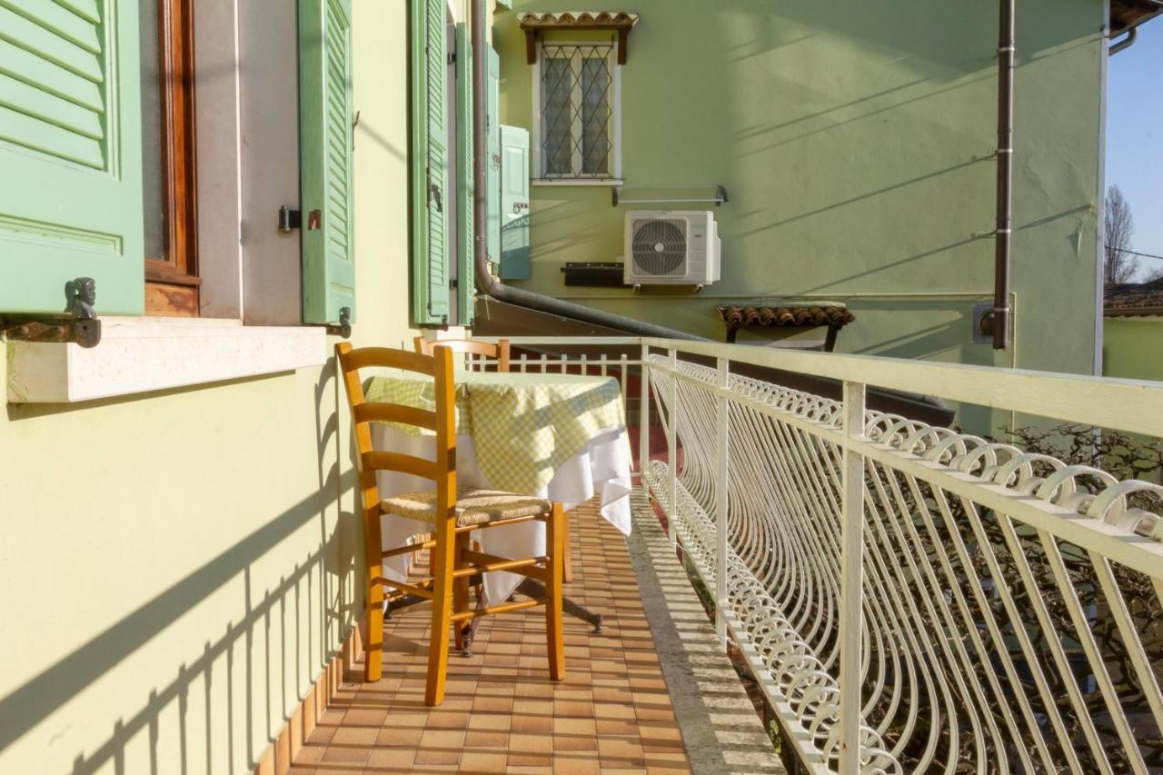 La Colomba B&B Castellaro  Экстерьер фото