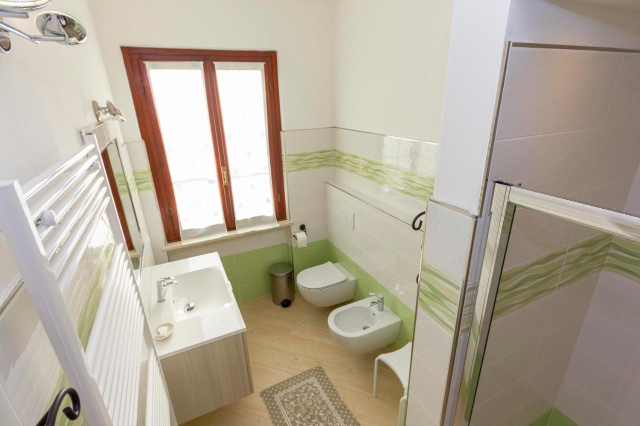 La Colomba B&B Castellaro  Экстерьер фото